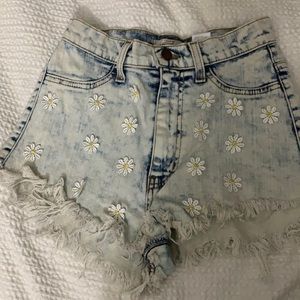 High waisted daisy shorts